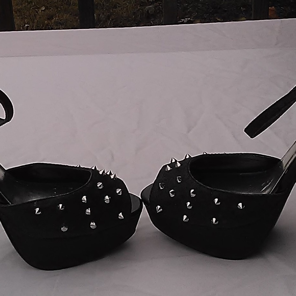 Speed Limit 98 Black Glitter Spike Stilettos NWOB - Picture 4 of 8